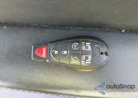 2018 Dodge Grand Caravan Sxt z USA, uszkodzony, nr VIN 2C4RDGCG8JR208910